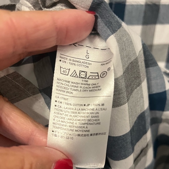 Banana Republic Lot of 2 Men’s Button Down Shirt Sz L - Picture 5 of 5